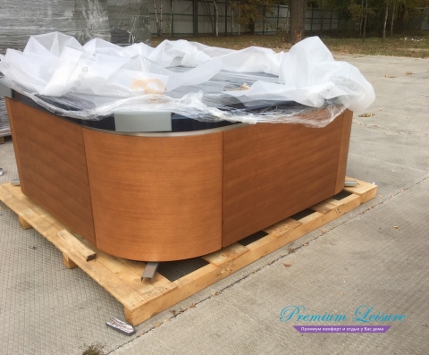 Спа бассейн Jacuzzi Santorini Pro Sound
