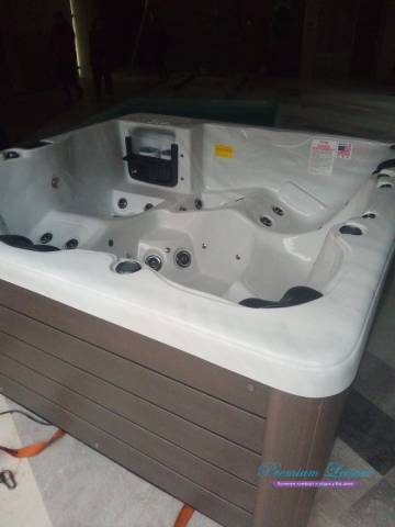 Спа бассейн Vita Spa Salon